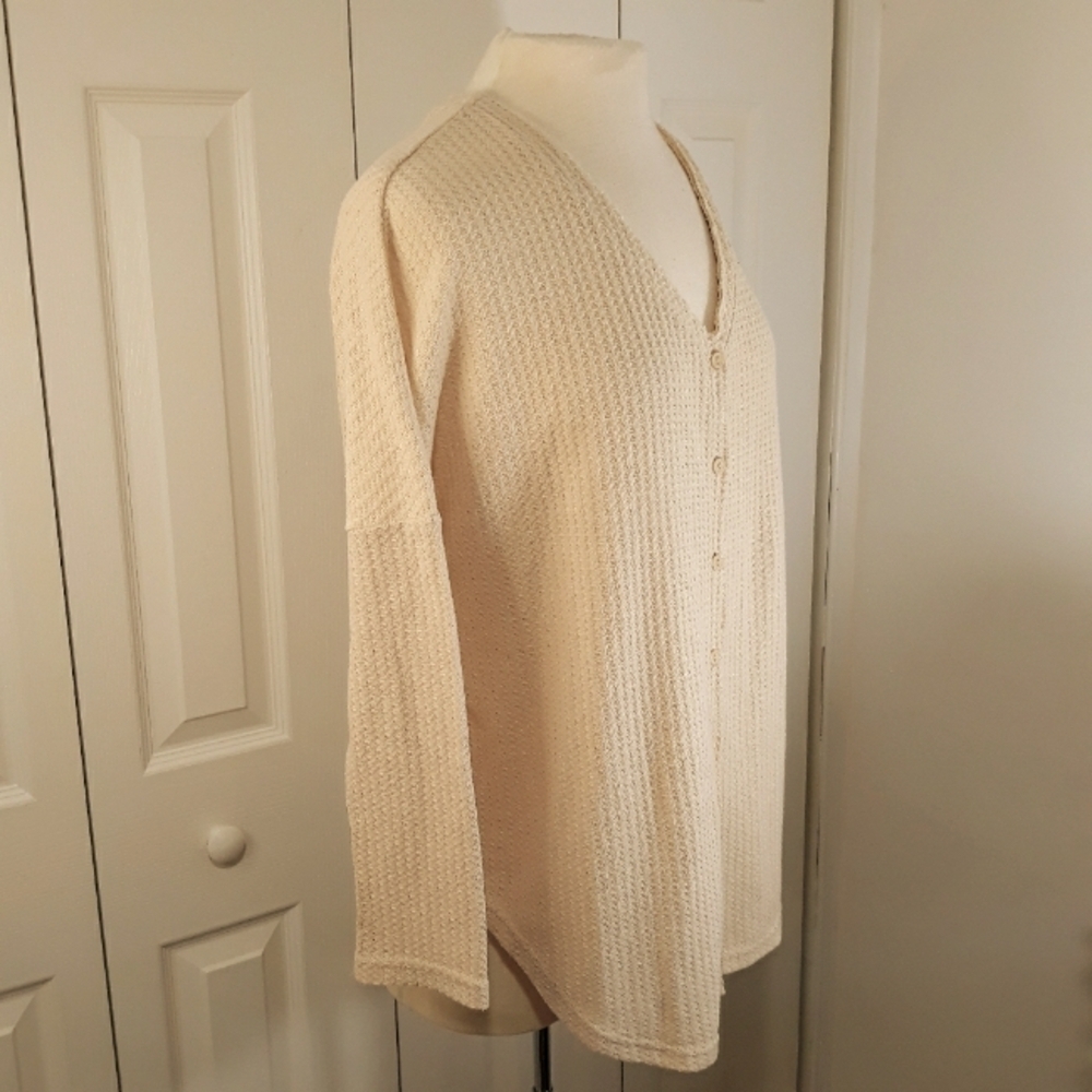 Jodifl Long-Sleeve Waffle Button Down Top Cream V Collar Oversized Size …